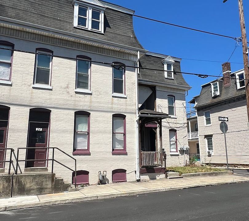 1st image of 24 N Hartley St Unit 1