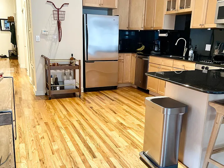 3347 N Clark St #2E — Photo 5
