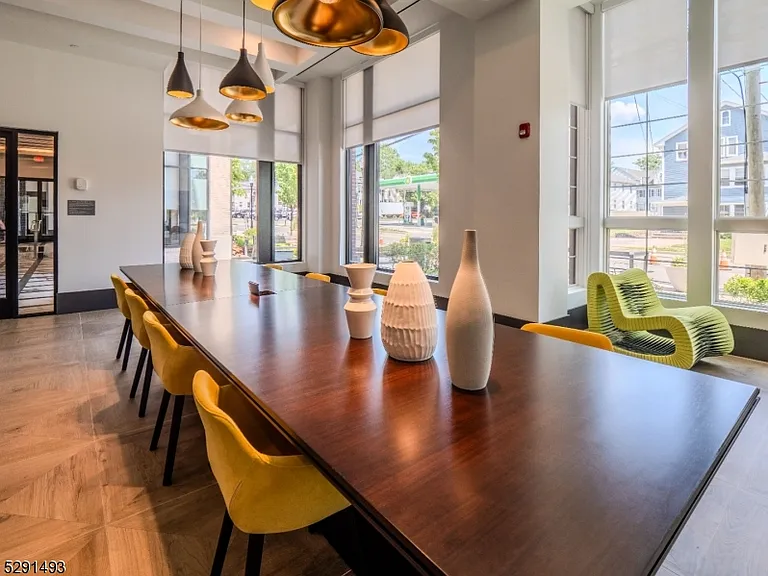 173C Morris St #307 — Photo 11