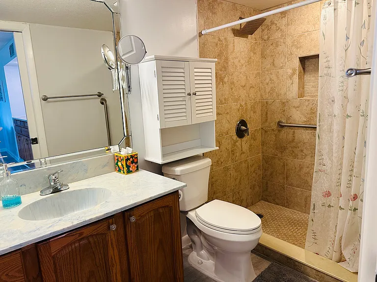 25188 Marion Ave #F403 — Photo 16