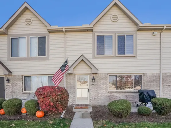 29418 Maurice Ct, Chesterfield, MI 48047
