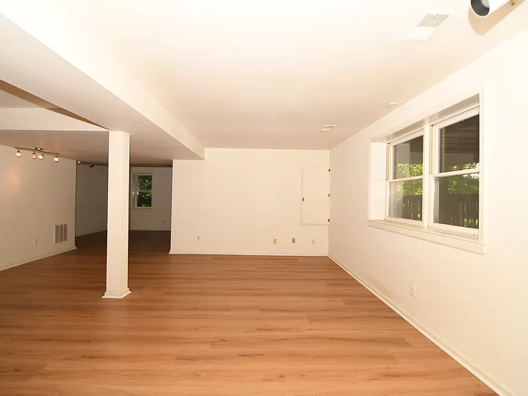 26 Holly Leaf Ct — Photo 48