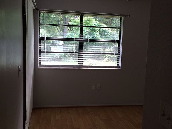 4th image of 2917 Boxwood Ct