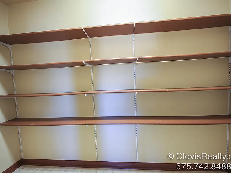 9 Pineway Blvd — Photo 7