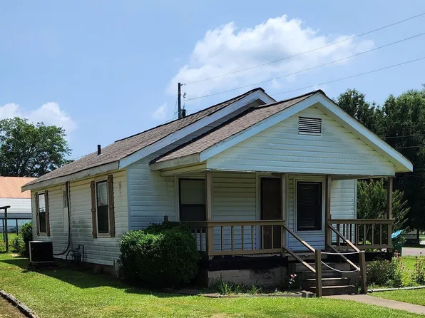 300 C St N, Oneonta, AL 35121