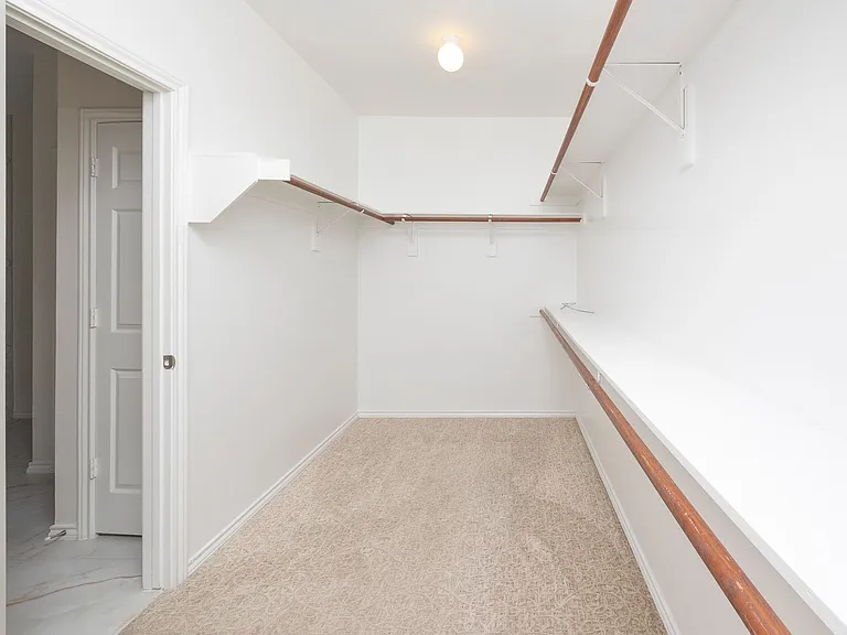 2404 Heather Glen Dr — Photo 25