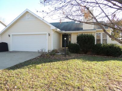 3607 Crestview Rd, Lawrence, KS, 66049