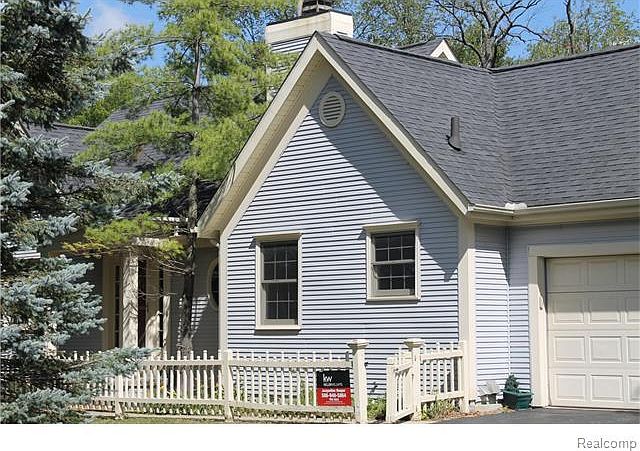 1st image of 7708 Golden Hill Ct #1