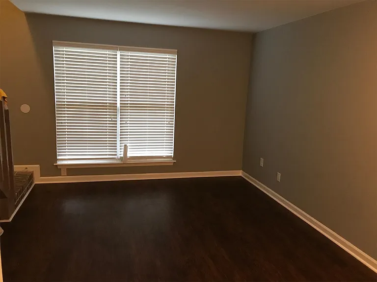 2494 Etiwan Ave — Photo 9