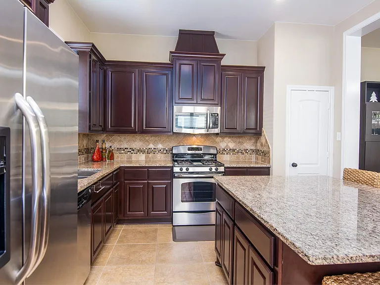 11 Cheswood Manor Ct — Photo 15
