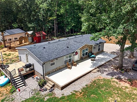 4th image of 424 Back Creek Church Rd