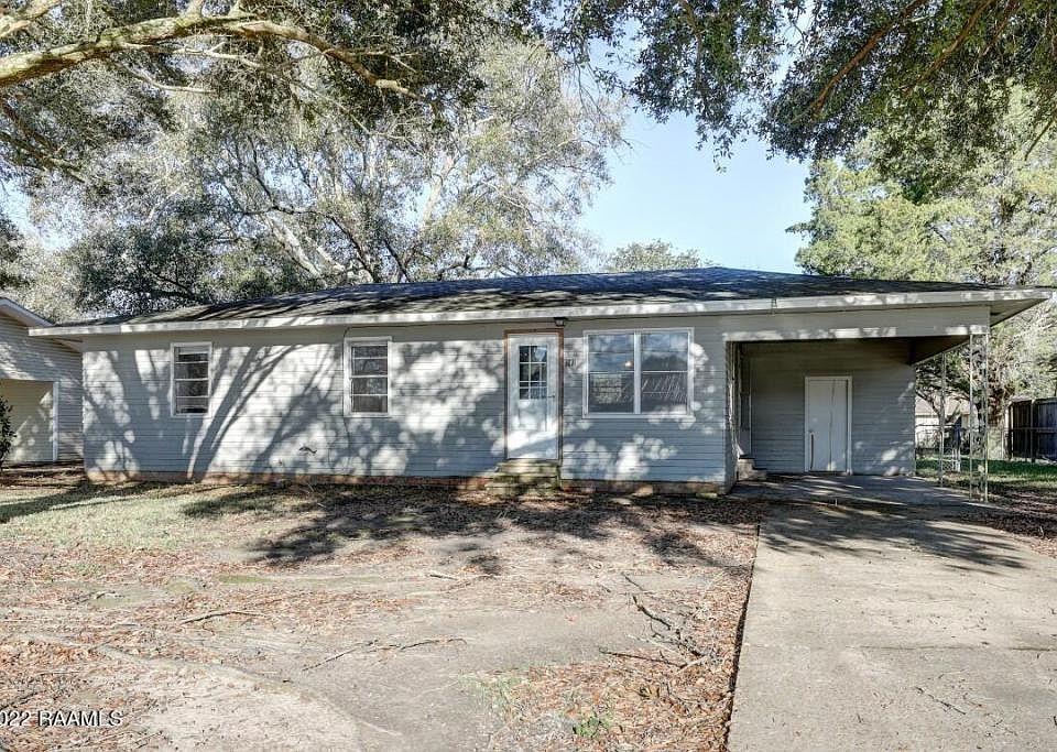 1st image of 241 Willis Dr