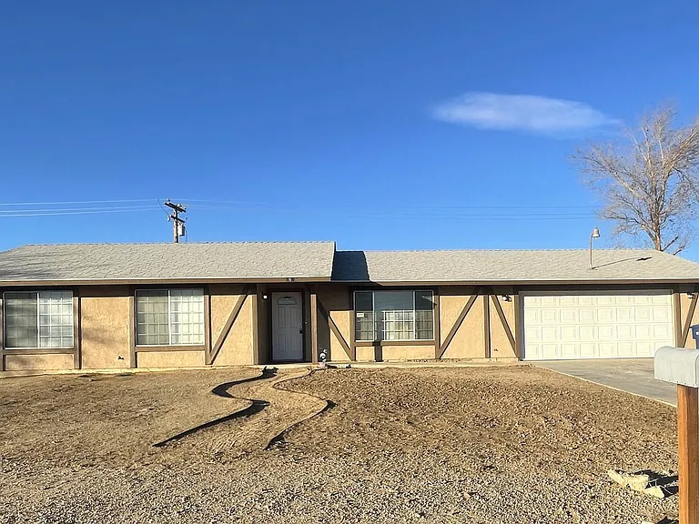 8925 Satinwood Ave — Photo 14