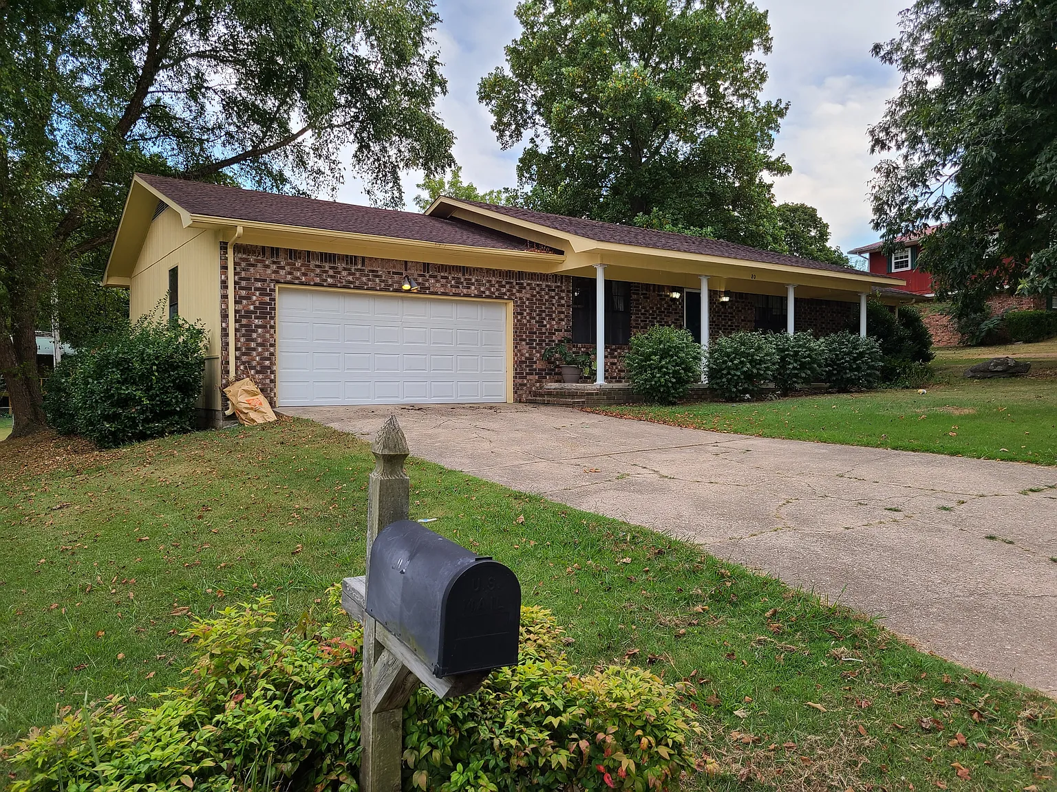 3 bed, 2036 sqft, $1,600 — Photo 2