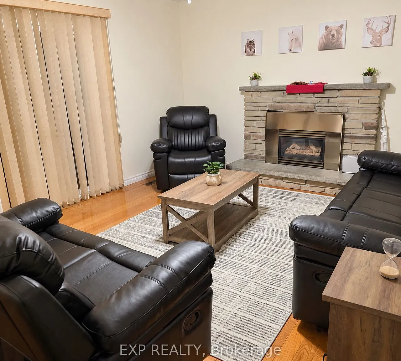 4 bed, $4,500 — Photo 1