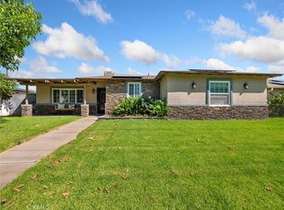 370 W San Bernardino Ave, Rialto, CA 92376