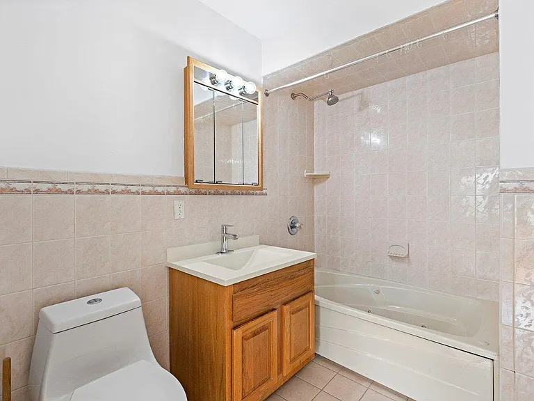 117 Logan Ave — Photo 15