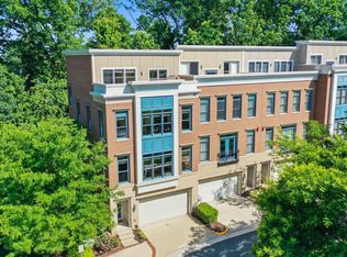 4101 Halsted St, Fairfax, VA 22033