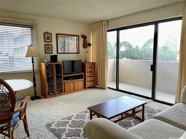 2140 Kuhio Ave APT 509, Honolulu, HI 96815
