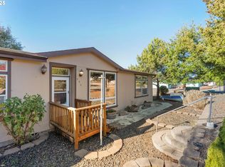 906 S Morrison St, Coos Bay, OR 97420