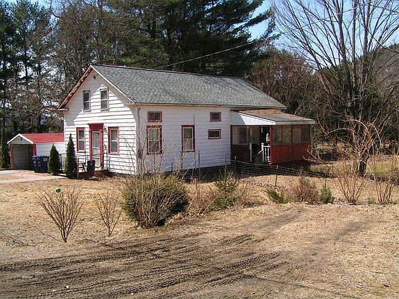 4th image of 145 Smokey Ave