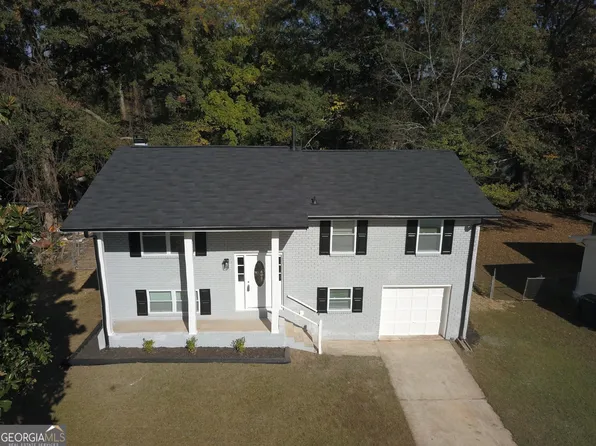 8286 Brittany Ln, Riverdale, GA 30274