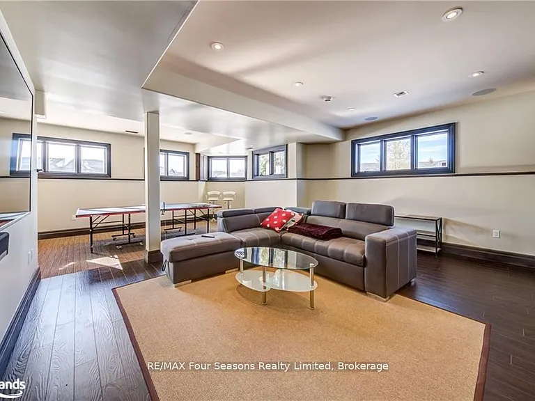 12 Windrose Valley Blvd — Photo 37