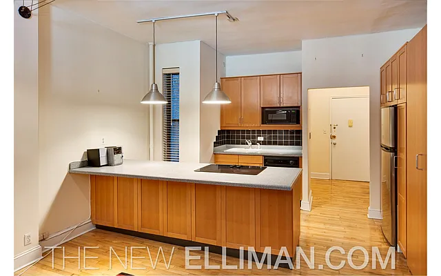 Sold by Douglas Elliman | media 8