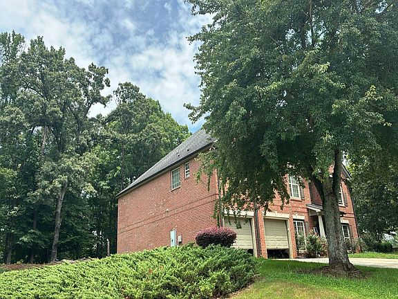 3rd image of 4980 Tadmore Ln