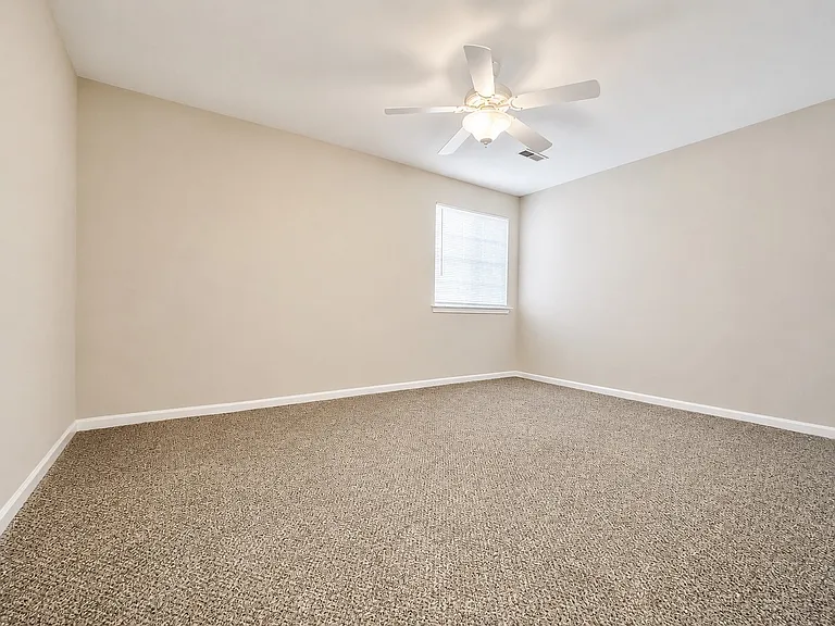 406 Gethings Cir #406 — Photo 13