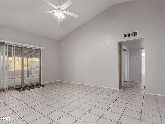 4th image of 4934 W Grovers Ave