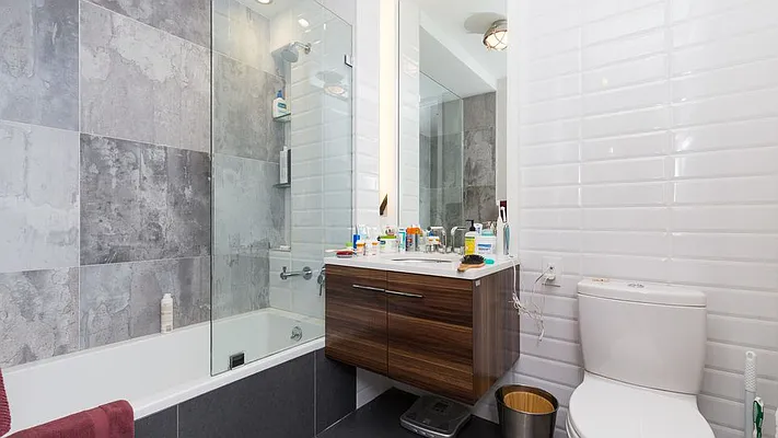 Rented by Nooklyn NYC LLC | media 48