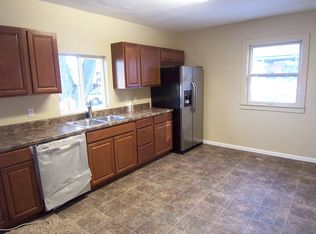 1600 W 26th St, Sioux City, IA 51103