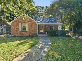 2322 Carnation Ave, Fort Worth, TX 76111