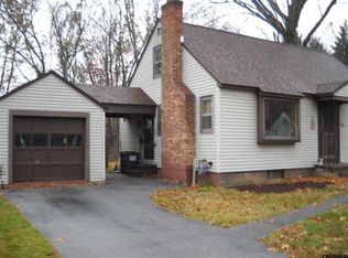 22 Birch Ln, Glenville, NY 12302