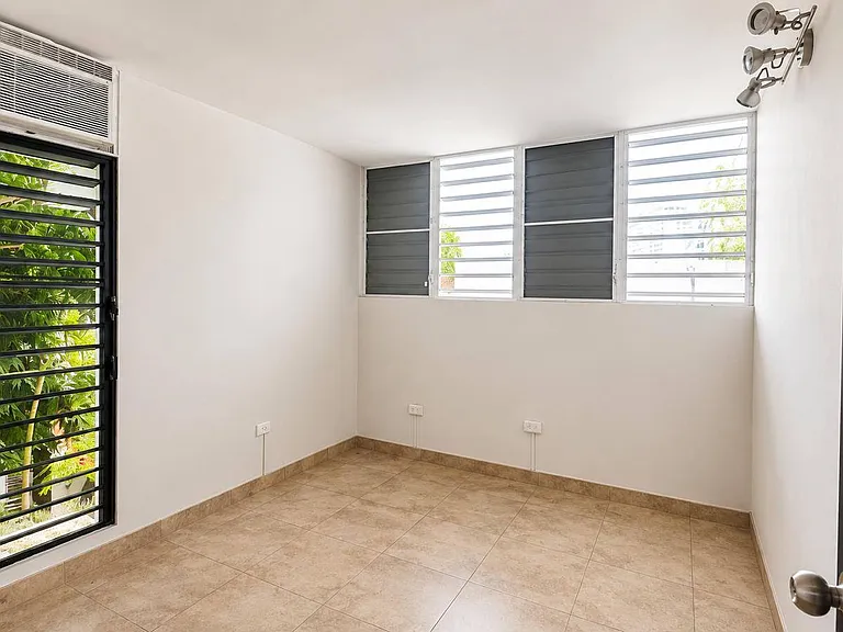 62 Marbella St #3A — Photo 12