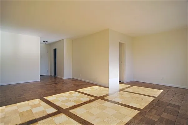 Sold by Citi Habitats | media 4