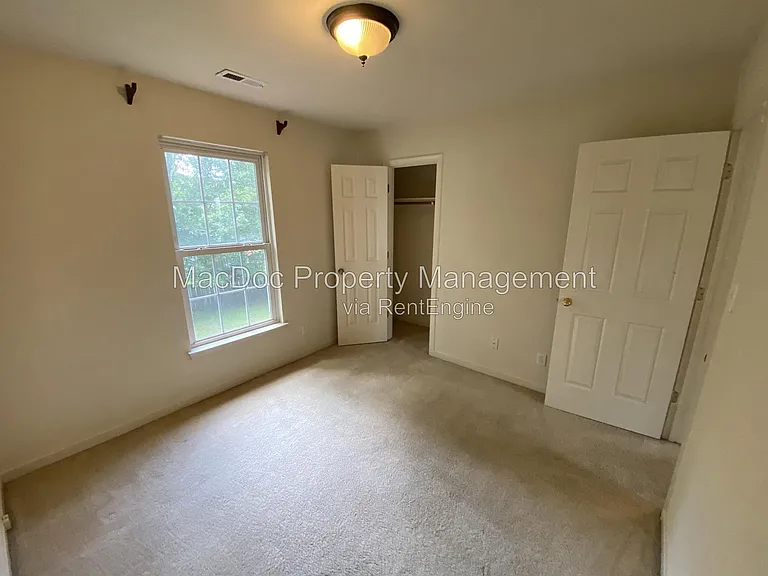 9 Brown Cir — Photo 23