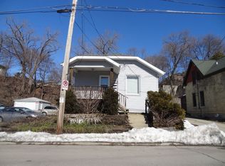 1904 Domanik Dr, Racine, WI 53404