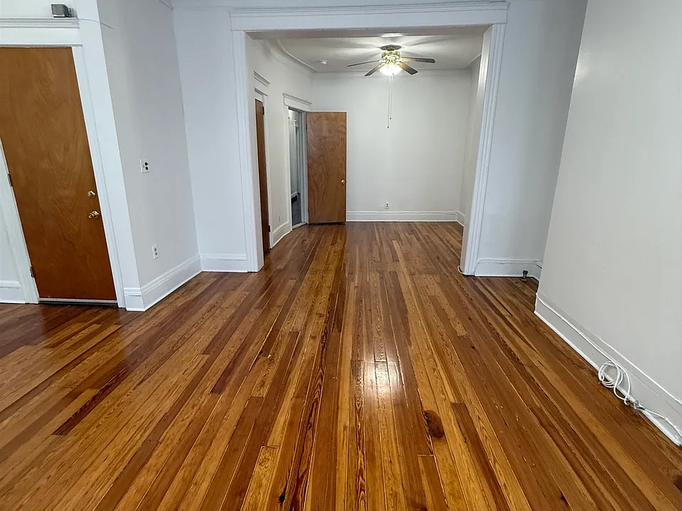 75 Liberty Pl #2