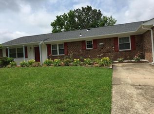 628 Water Oak Rd, Virginia Beach, VA 23452