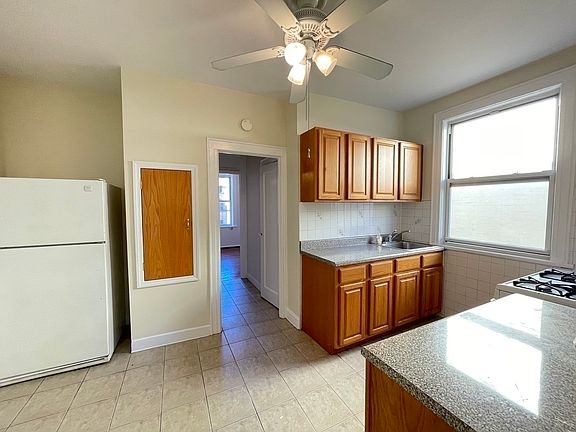 2nd image of 30-38 33rd St #3RR