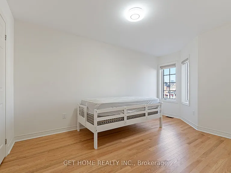 1212 Drinkle Cres — Photo 25