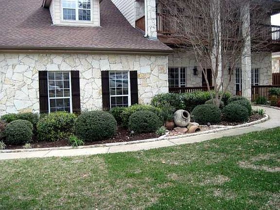 2nd image of 4001 Lochwood Bend Ct