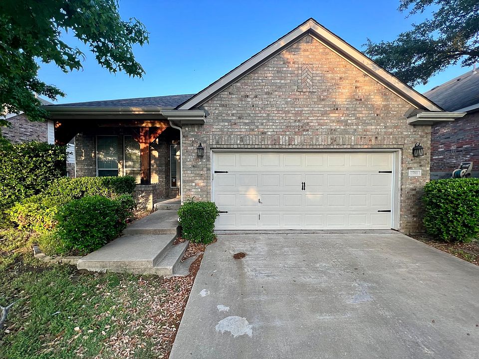 1st image of 2700 Eganridge Ln