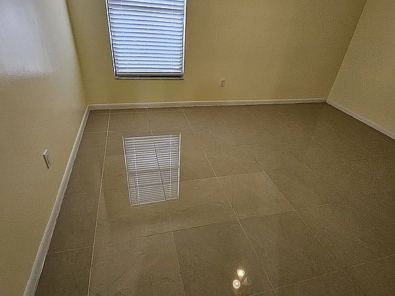 4th image of 8626 Greatpine Ln W