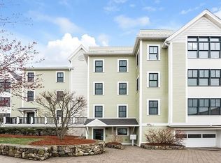 140 Hudson St UNIT 201, Somerville, MA 02144