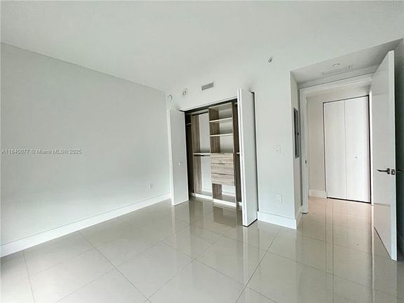 5th image of 1300 S Miami Ave #3911