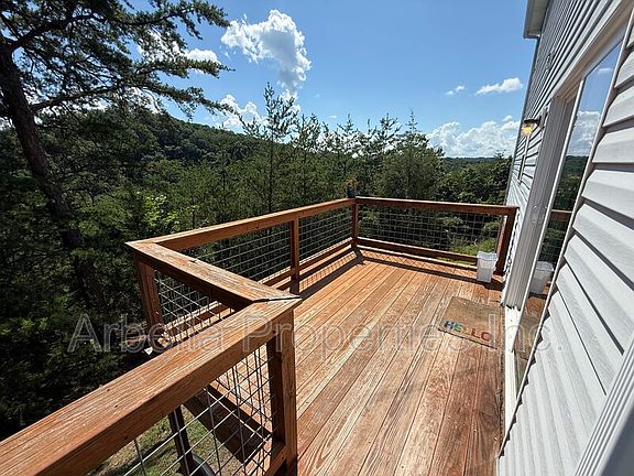 3rd image of 263 Copper Hill Dr