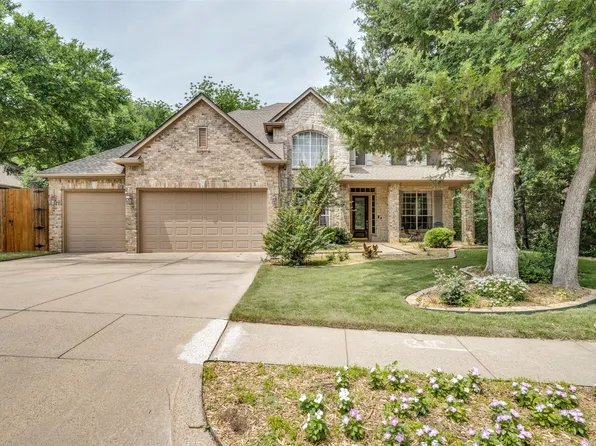 111 Red Bluff Dr, Hickory Creek, TX 75065